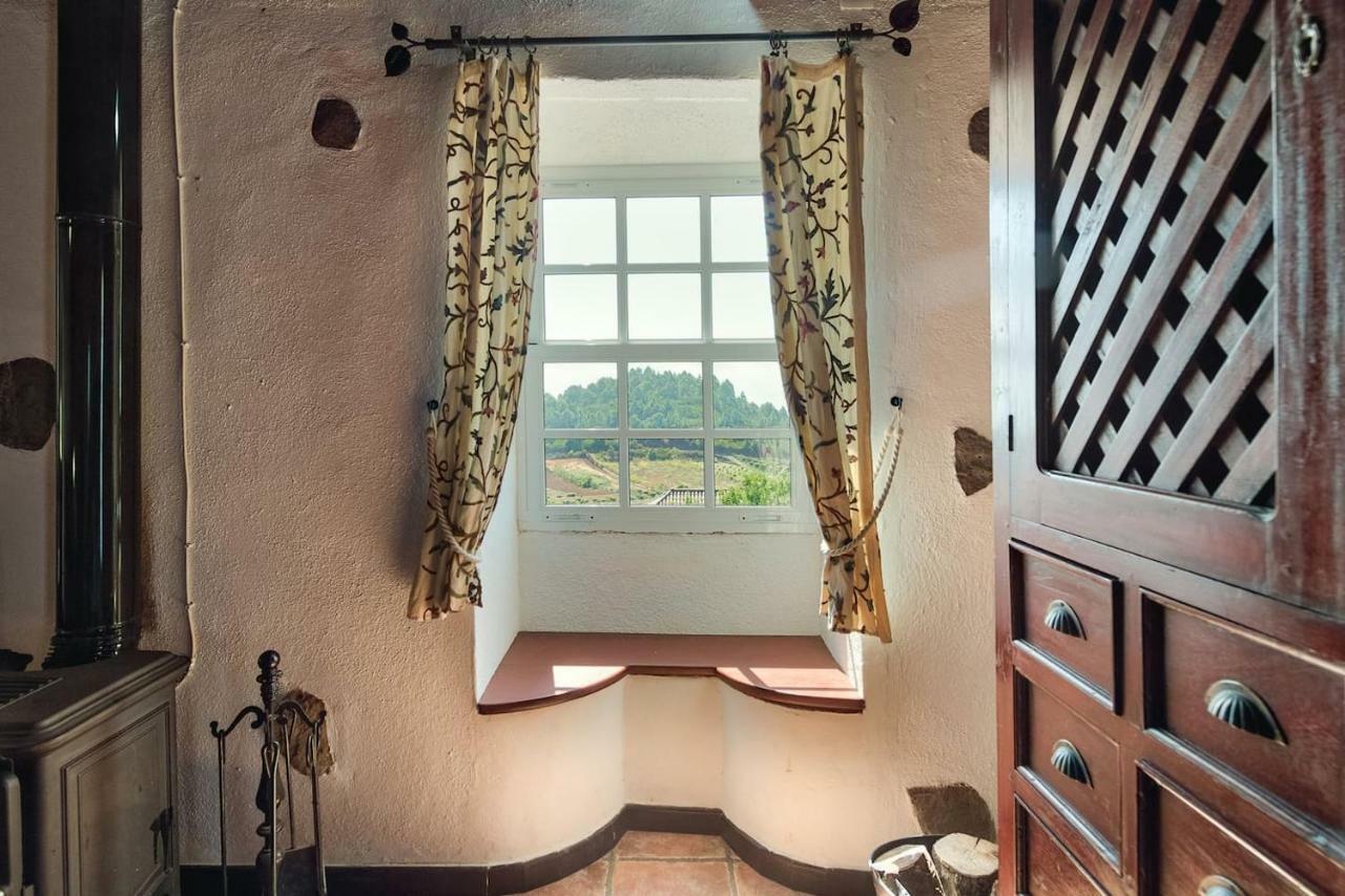 Casa Alba, Casa Rural Con Piscina-Spa Climatizada Hasta 34º Gratuito Y Vistas Al Mar Пунтальяна Экстерьер фото
