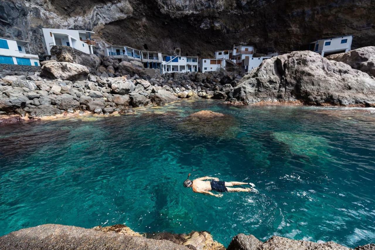 Casa Alba, Casa Rural Con Piscina-Spa Climatizada Hasta 34º Gratuito Y Vistas Al Mar Пунтальяна Экстерьер фото